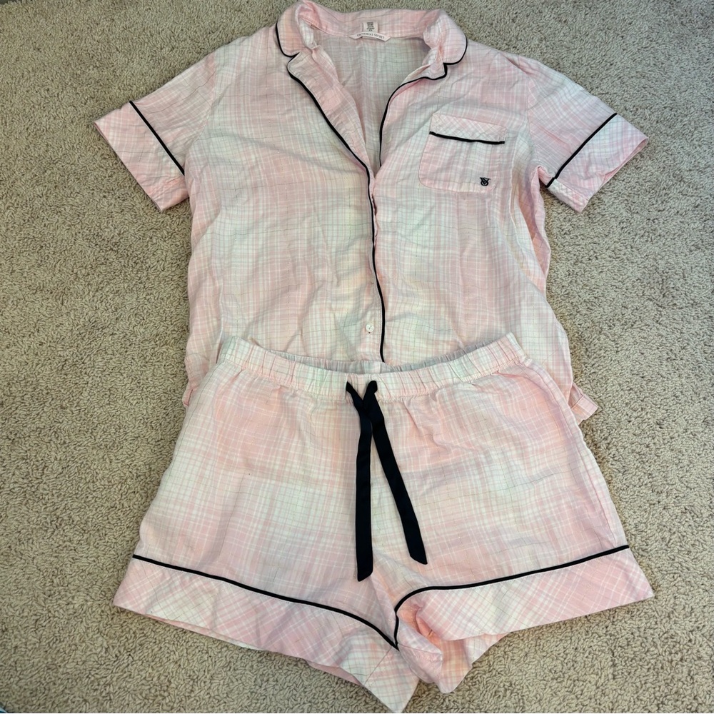 Victoria's Secret Pink Plaid Pajama Set